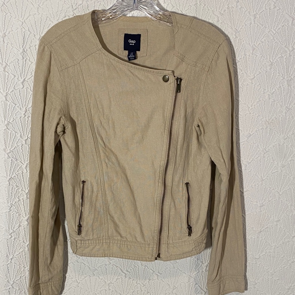 GAP Women's Beige Khaki Utility Jacket Feminine Rugged and Relaxed Vintage